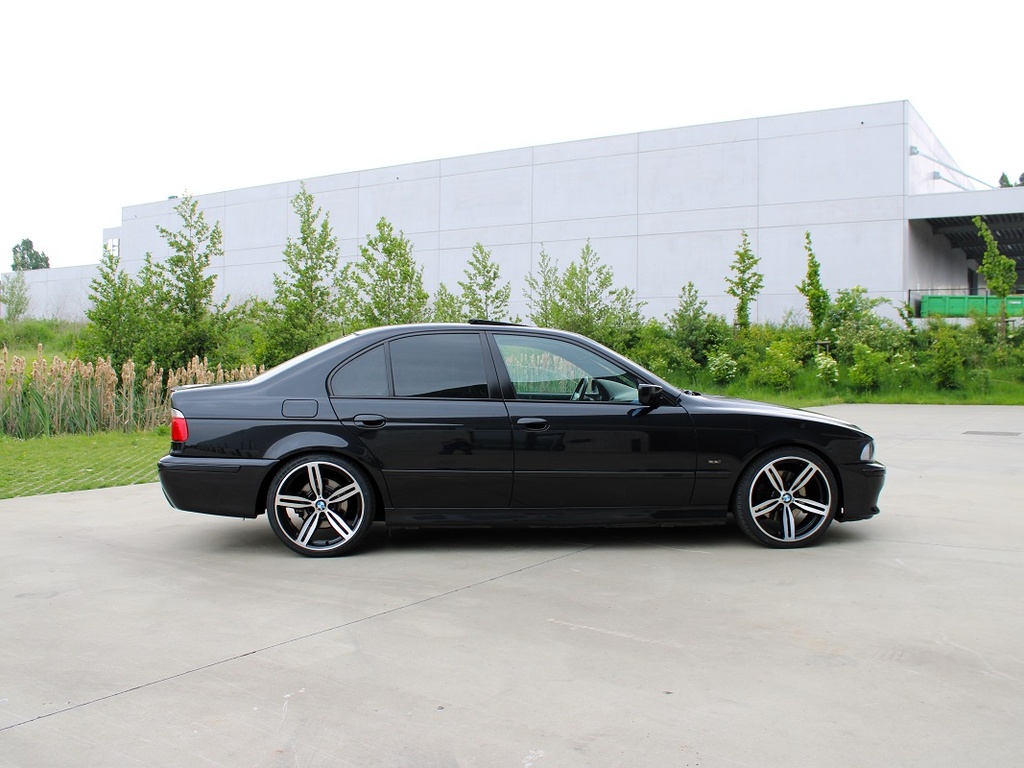 Bmw 540i e39 21.05.26 04