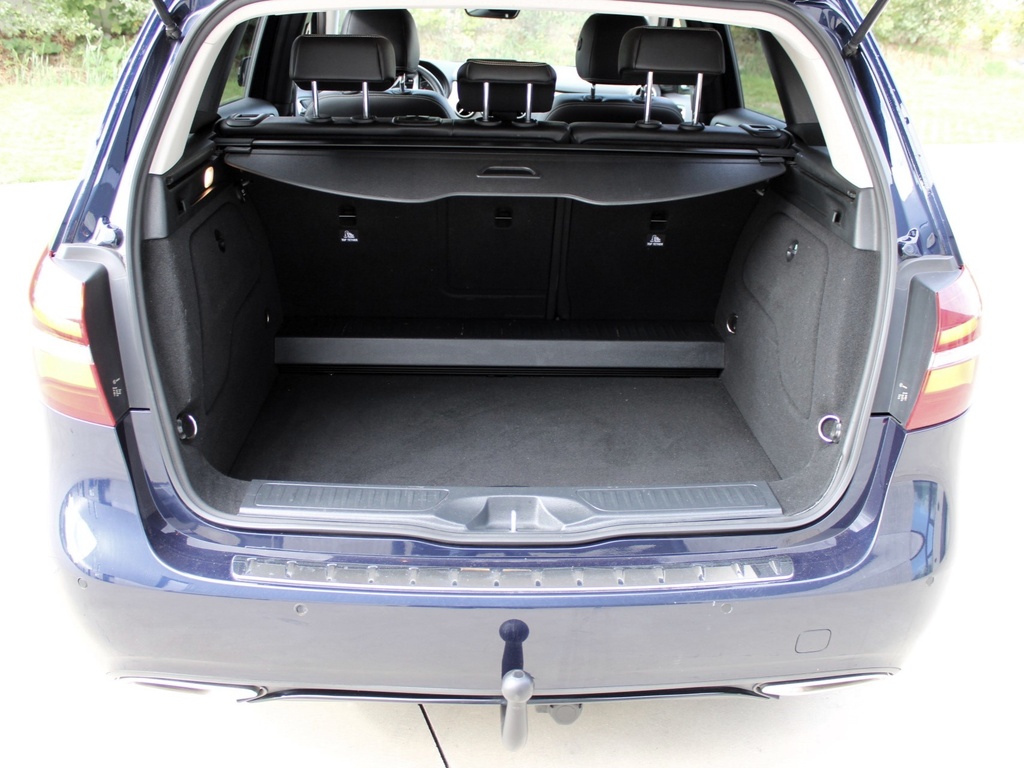 Mercedes B180d AMG 24.10.26 18