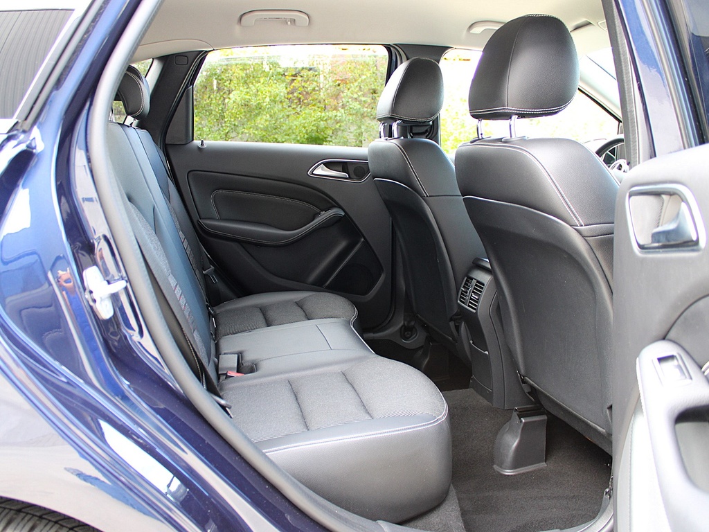 Mercedes B180d AMG 24.10.26 17