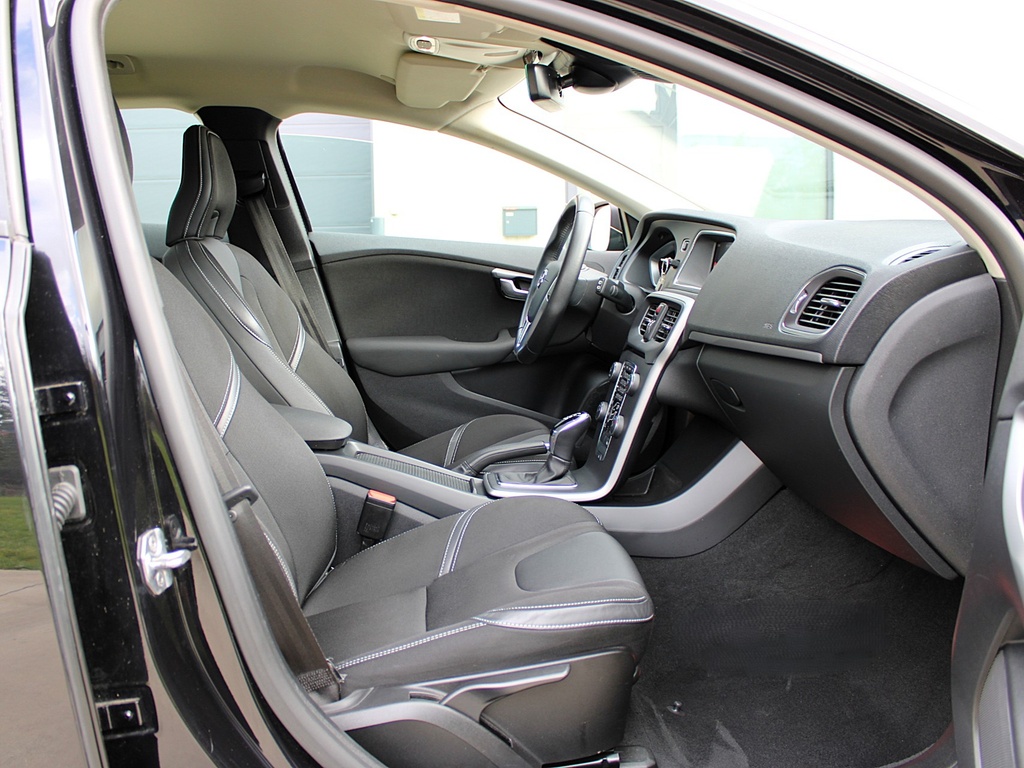 Volvo V40 29.10.26 14